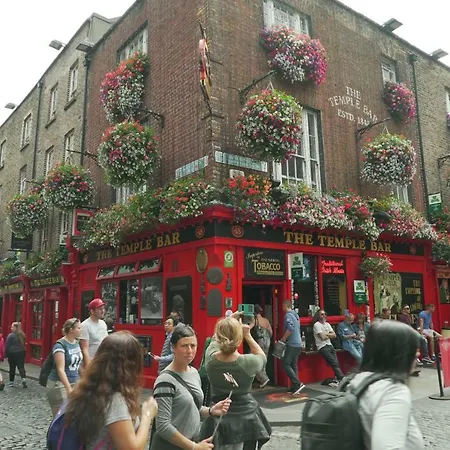 Superb Templebar Unique Apt アパート