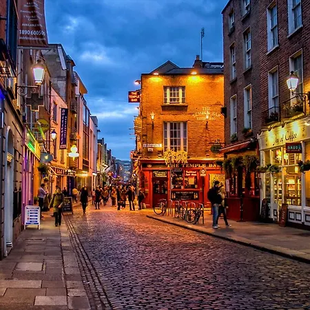 Superb Templebar Unique Apt Dublin